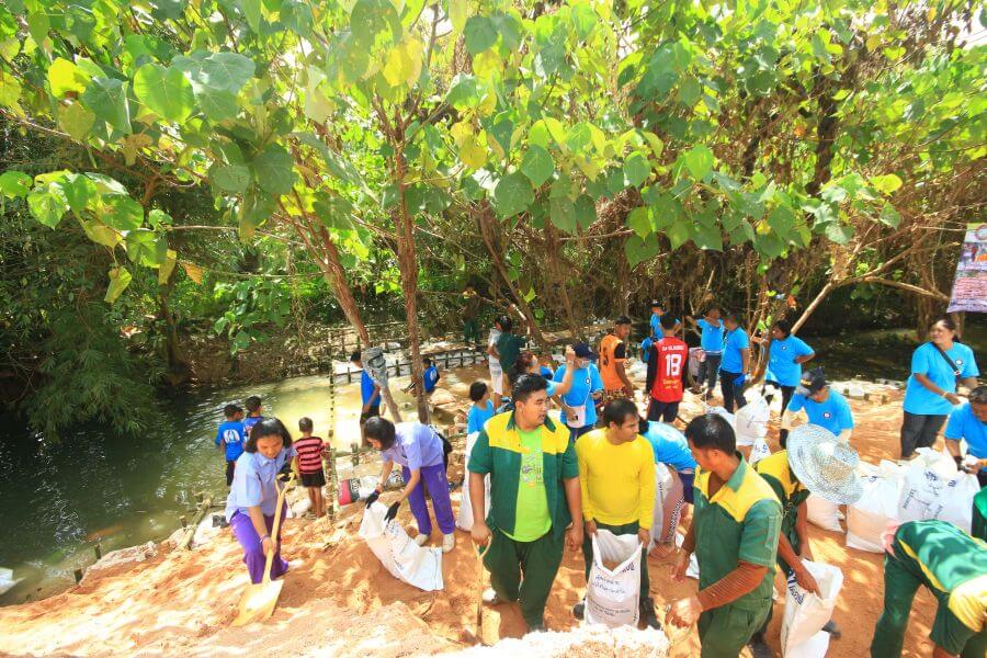 2018 — Kuraburi fair support