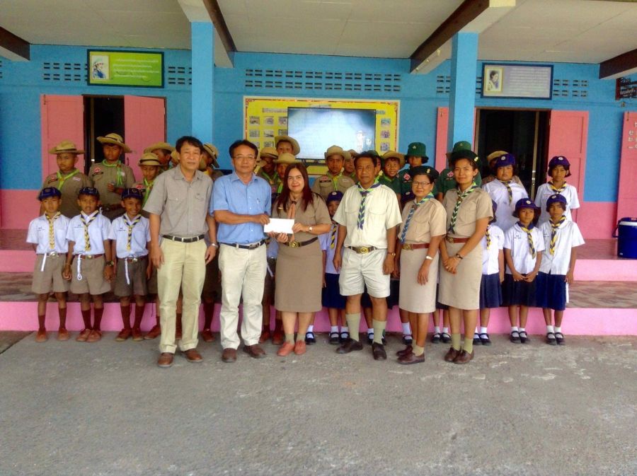 2019 — scholarships & seedlings to schools